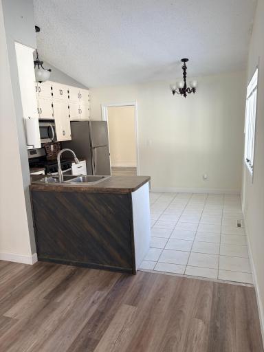 Eat in area or add a large center island