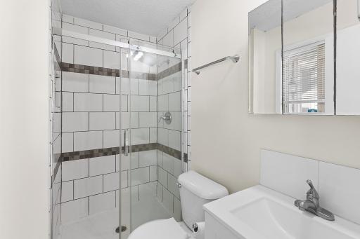 Primary 3/4 Bath