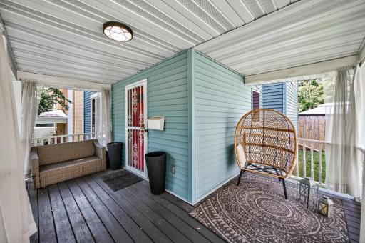 2505 Dupont Avenue N, Minneapolis, MN 55411
