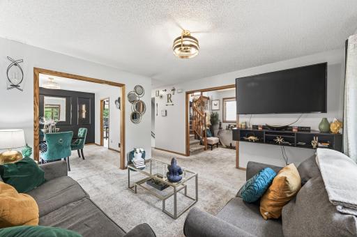 2505 Dupont Avenue N, Minneapolis, MN 55411