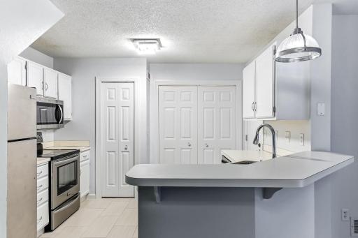 1775 Donegal Drive, 2, Woodbury, MN 55125