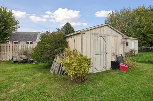 8676 Fairhill Lane, Monticello, MN 55362