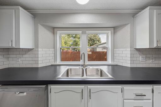 104 Central Avenue S, Dodge Center, MN 55927