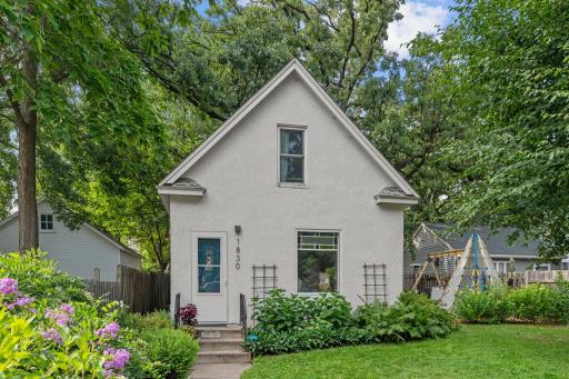 1830 Hewitt Avenue, Saint Paul, MN 55104