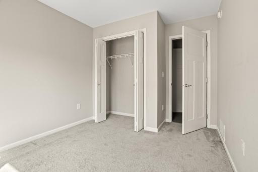 503 33rd Way E, B, West Fargo, ND 58078