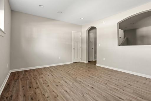 503 33rd Way E, B, West Fargo, ND 58078