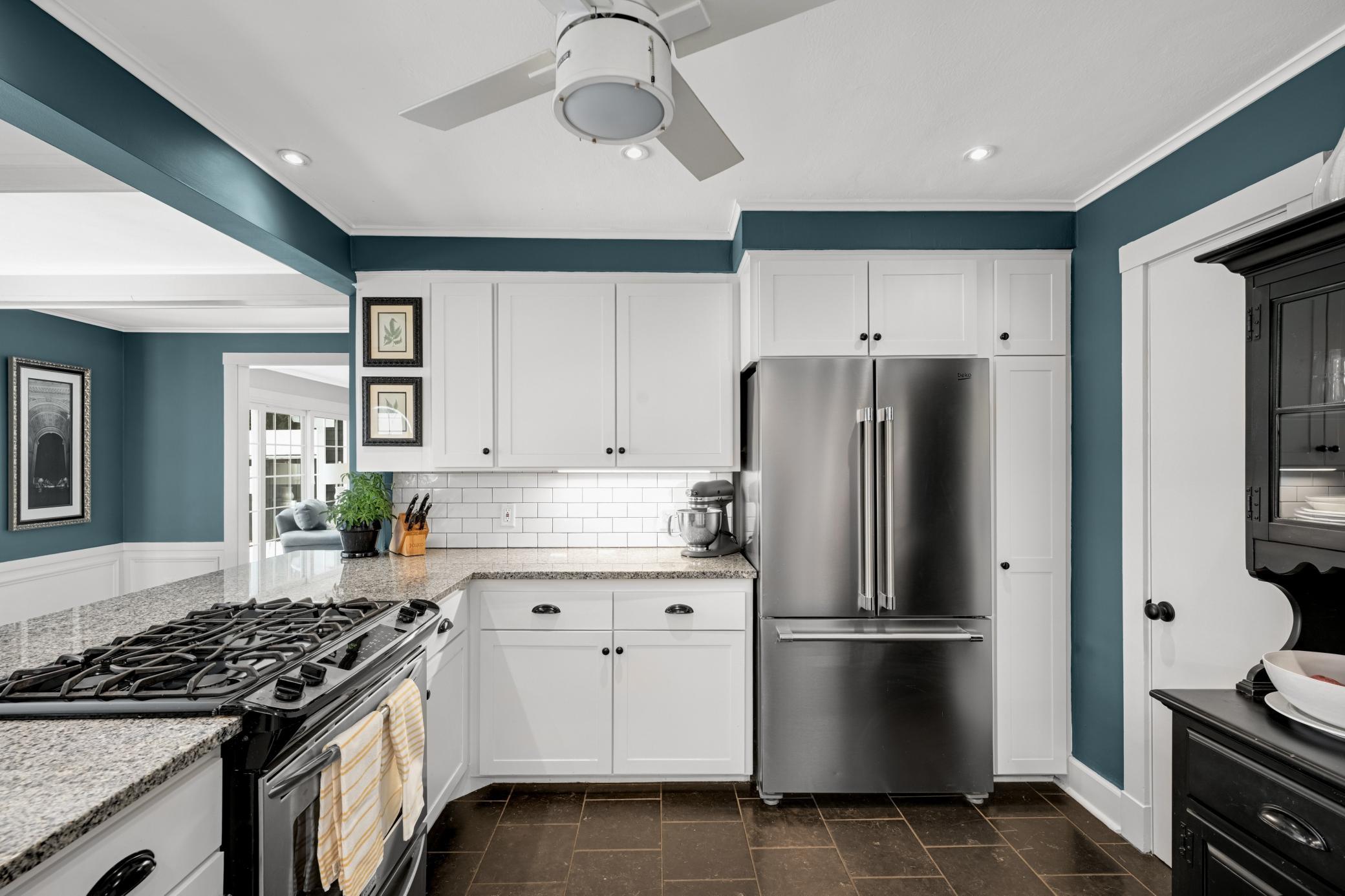 Gas stove and stainless steel appliances