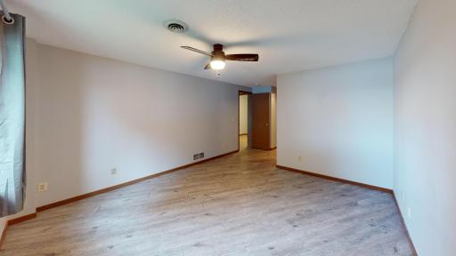 808 Lake Chapeau Drive, 105, Albert Lea, MN 56007