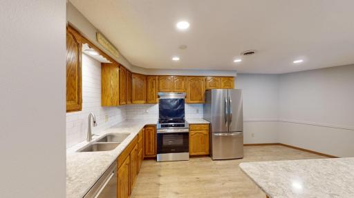 808 Lake Chapeau Drive, 105, Albert Lea, MN 56007