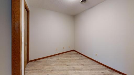 808 Lake Chapeau Drive, 105, Albert Lea, MN 56007