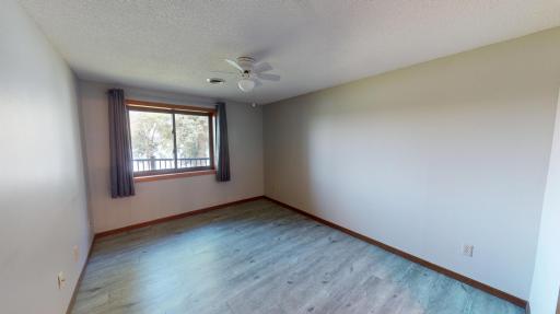 808 Lake Chapeau Drive, 105, Albert Lea, MN 56007