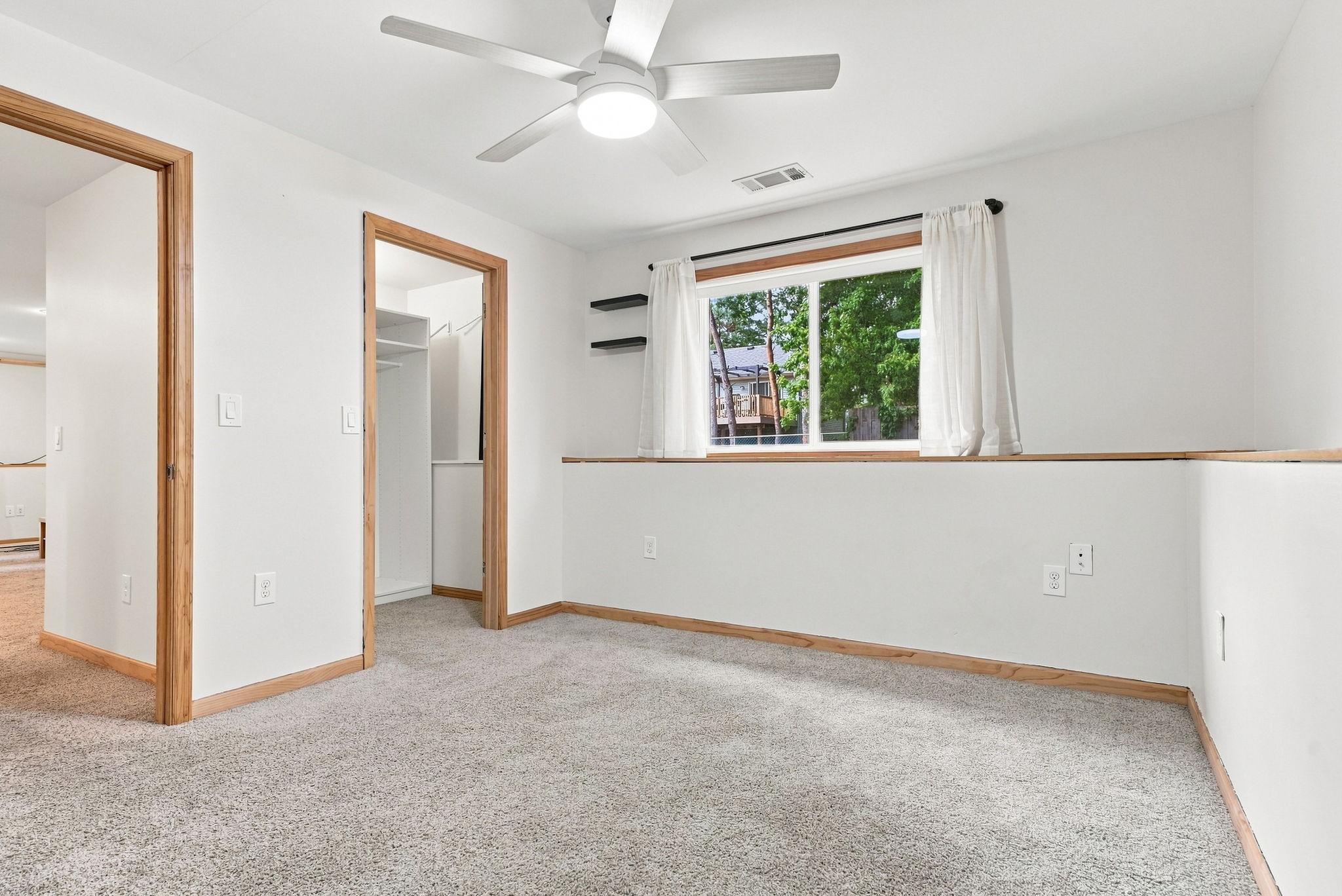 49-web-or-mls-2567_91st_Avenue_Northeast_Blaine_08285.jpg
