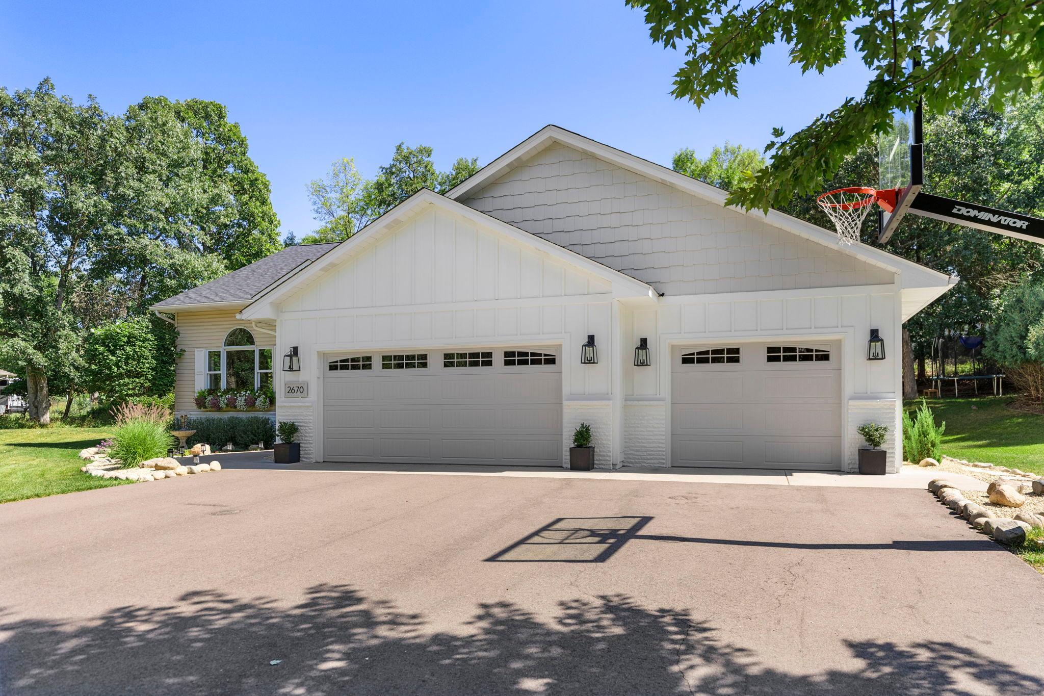 Property photo for 2670 E Rum River Drive S, Cambridge, MN 55008