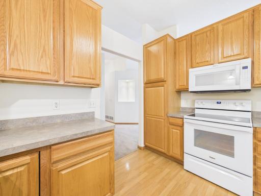Plenty of cabinets