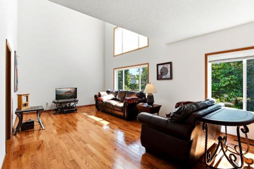 16-web-or-mls-6814-Wildflower-Dr-S-16.jpg