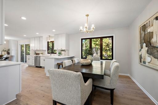 There's also room for a few barstools at the end of the peninsula!