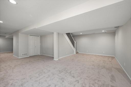 12070 Meadowlark Court, Maple Grove, MN 55369