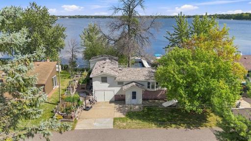 Welcome to your own private oasis on Lake George!