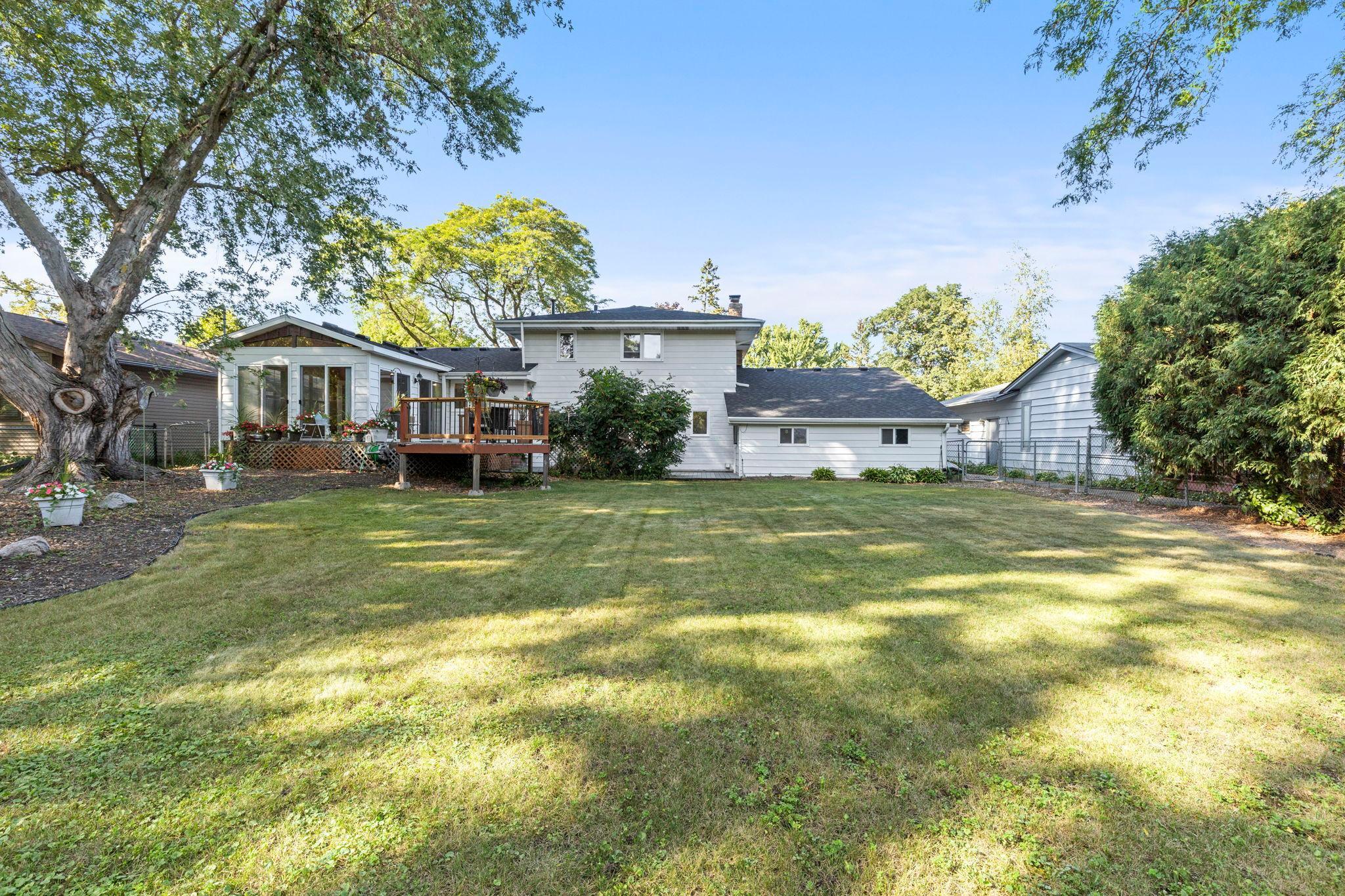 Beautiful flat large backyard