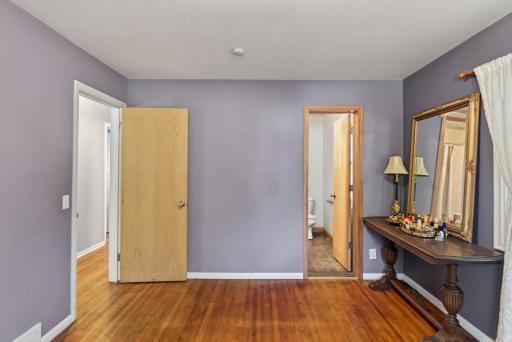8945 Colfax Avenue S, Bloomington, MN 55420
