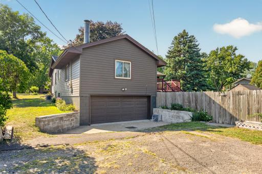 8945 Colfax Avenue S, Bloomington, MN 55420