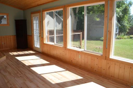 808 6th Street, Moose Lake, MN 55767