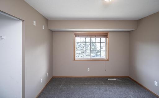 17091 Fairhill Avenue, Farmington, MN 55024