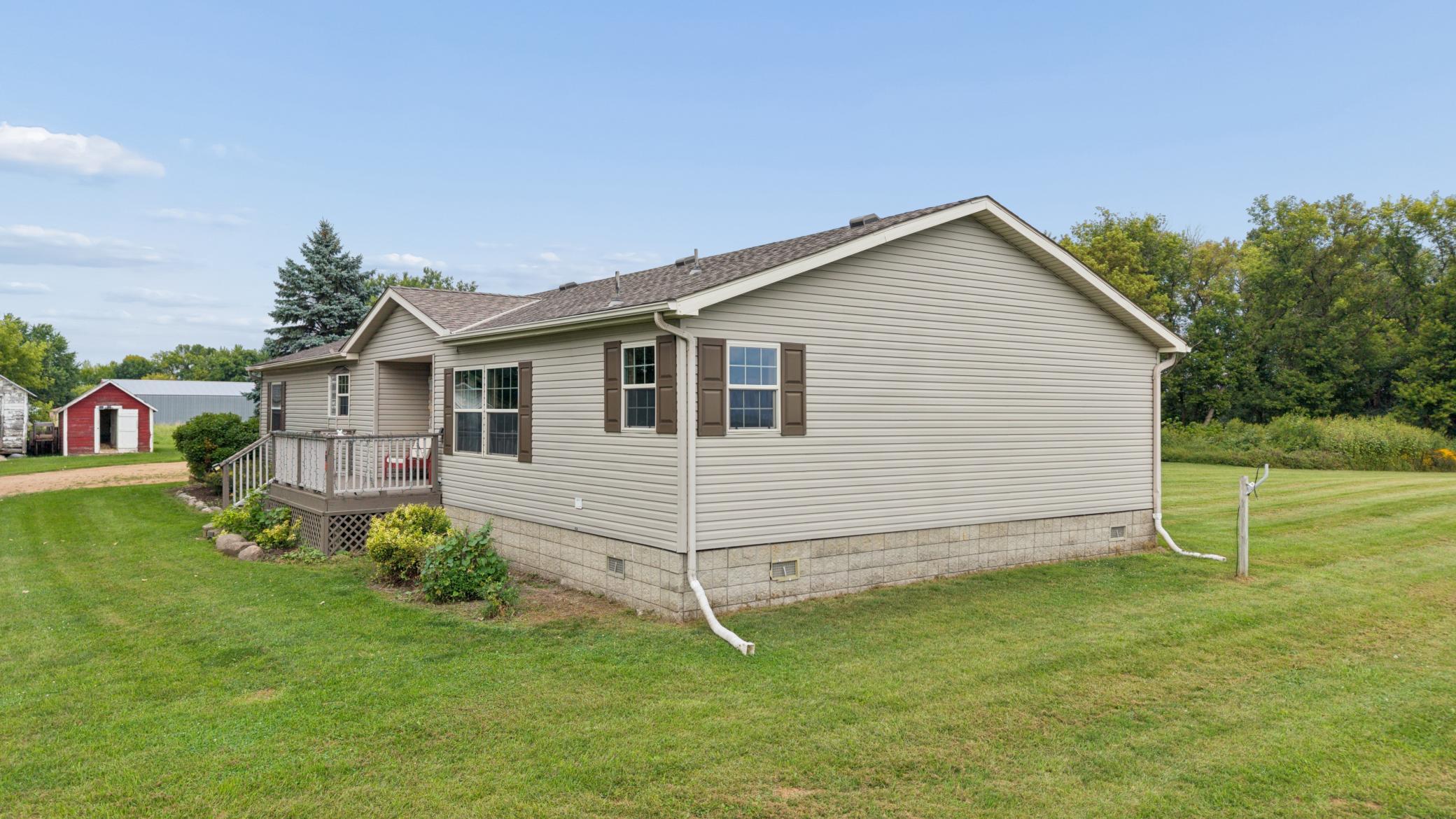 -20210 County Rd 2, Silver Lake ,MN_05.jpg