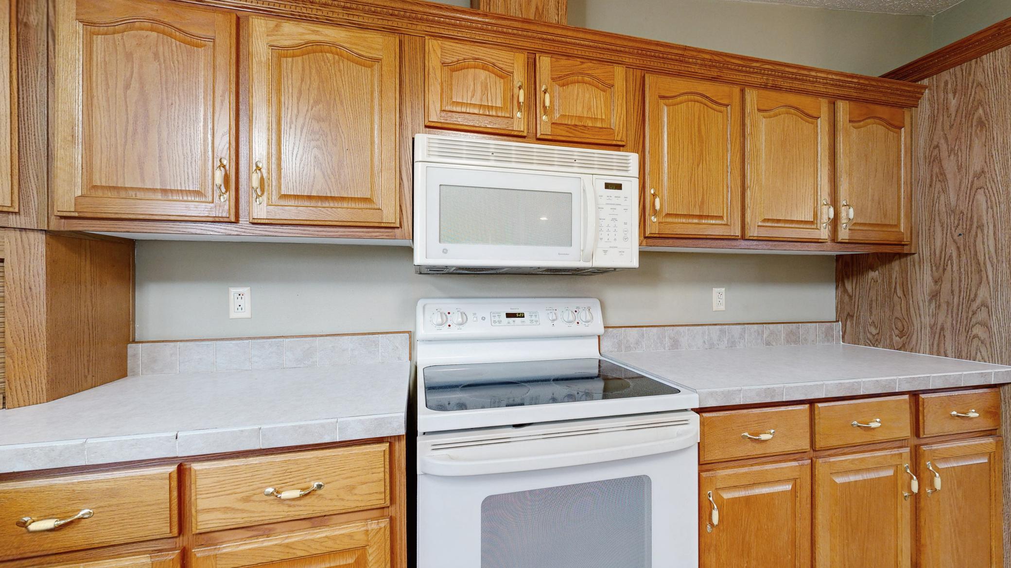 -20210 County Rd 2, Silver Lake ,MN_40.jpg