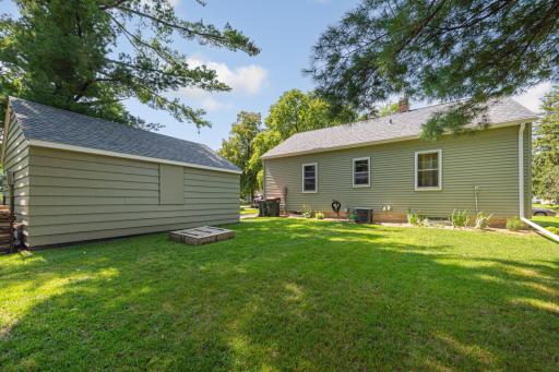 707 N Hennepin Street, Winthrop, MN 55396