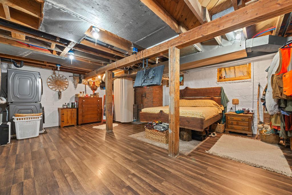 Current use: bedroom.jpg