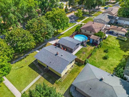 1921 N 10th Avenue N, Moorhead, MN 56560