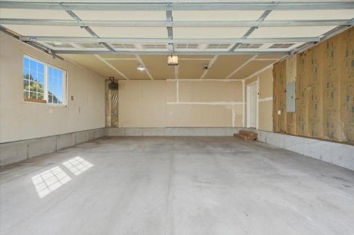 63 Brighton Path, Hudson, WI 54016