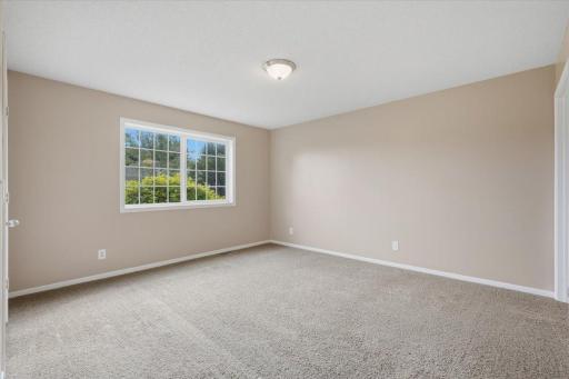 63 Brighton Path, Hudson, WI 54016