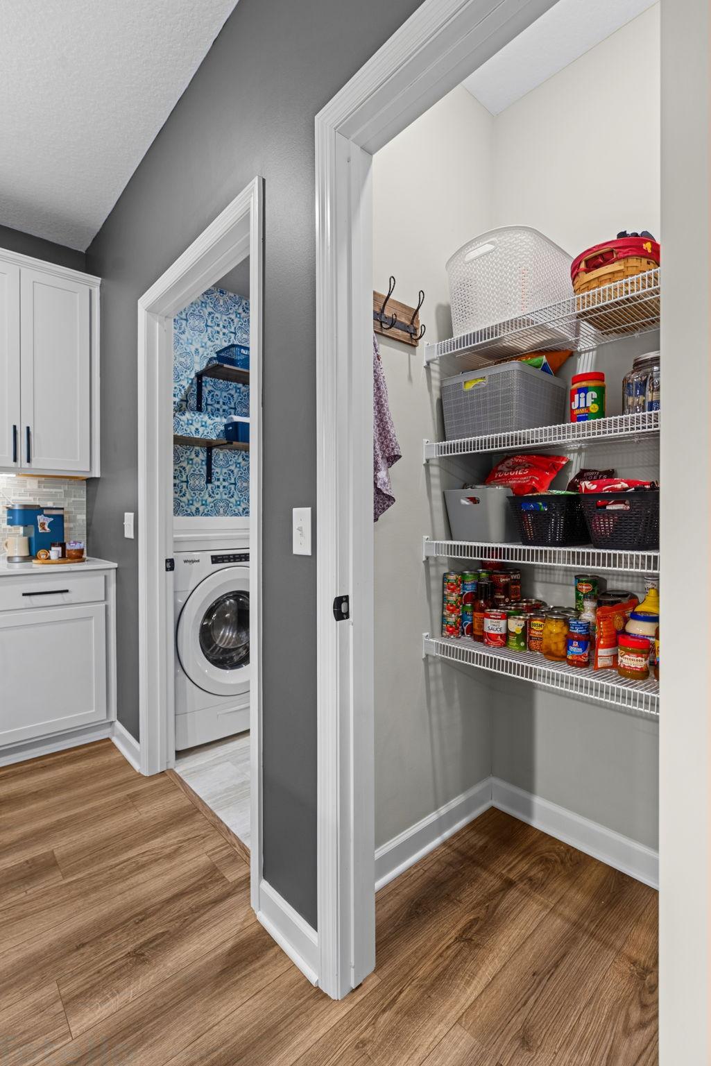 31-web-or-mls-6525 132nd Ln-30.jpg