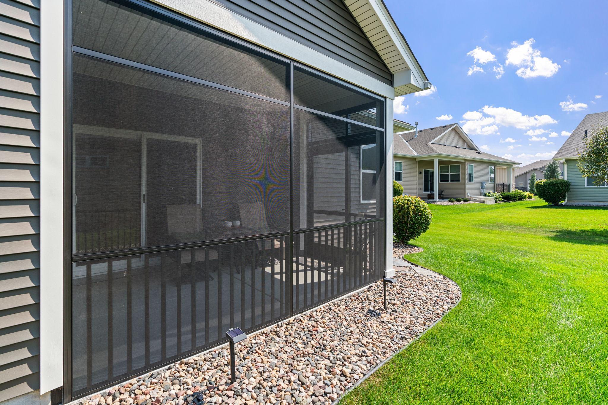 7-web-or-mls-6525 132nd Ln-6.jpg