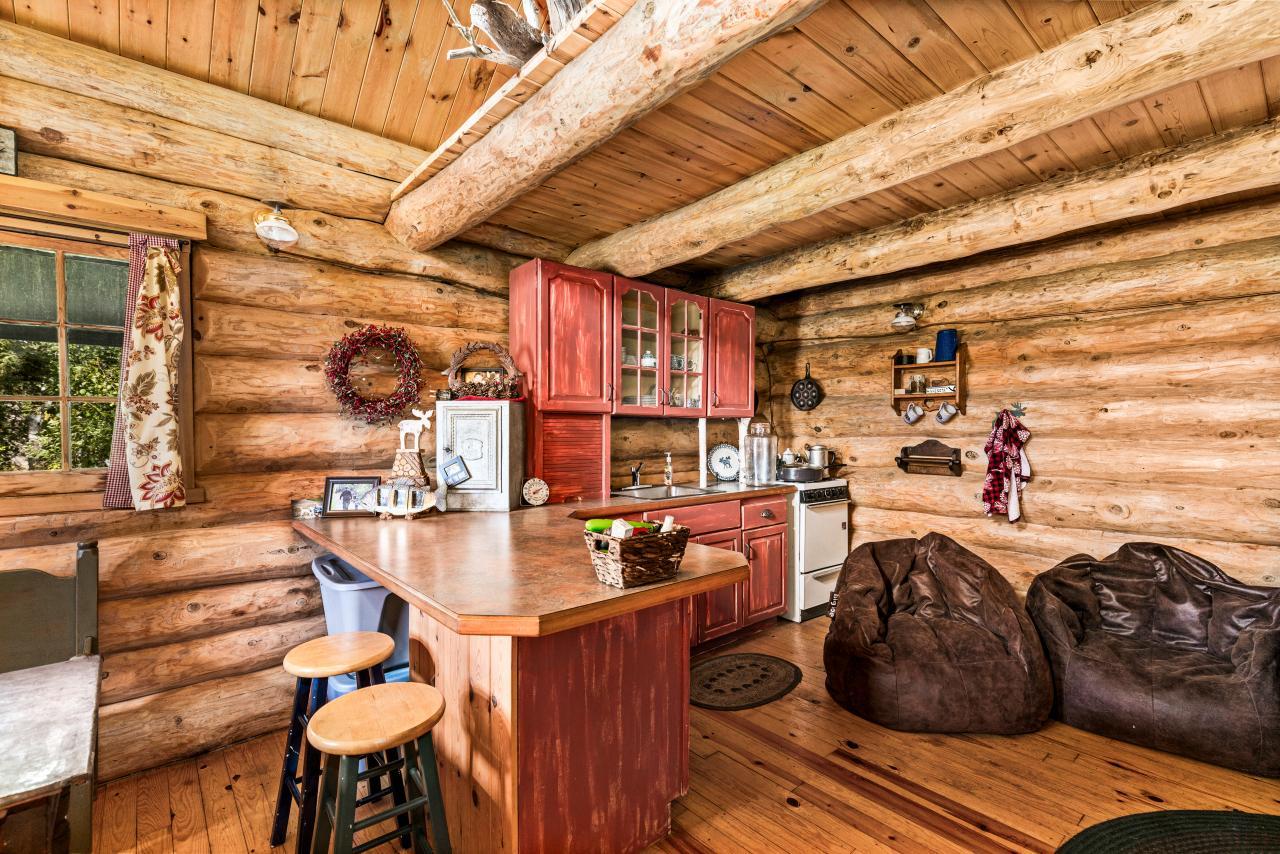 10410_Gunsten_Lake_Road_073.jpeg