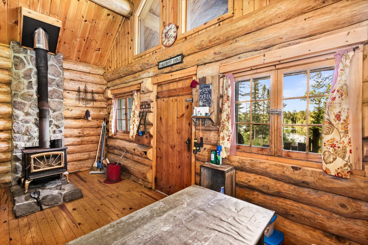 10410_Gunsten_Lake_Road_064.jpeg
