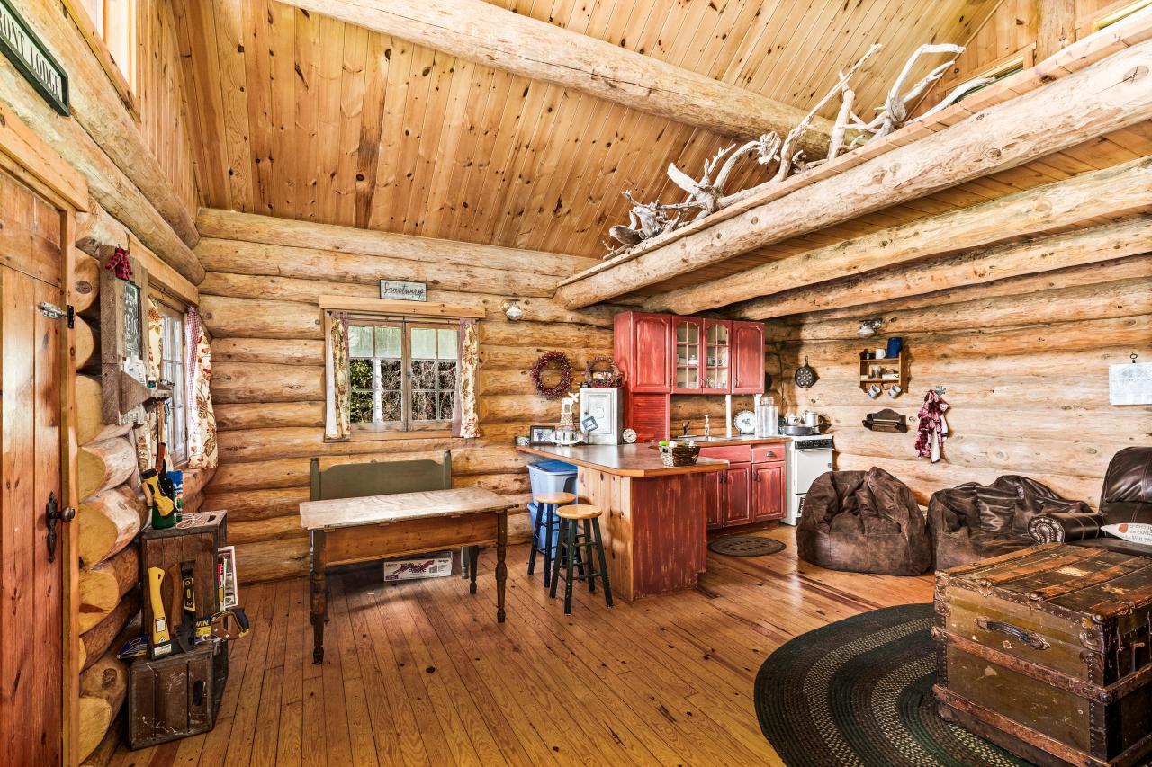10410_Gunsten_Lake_Road_059.jpeg