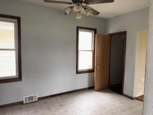 2604 5th Avenue W, Hibbing, MN 55746
