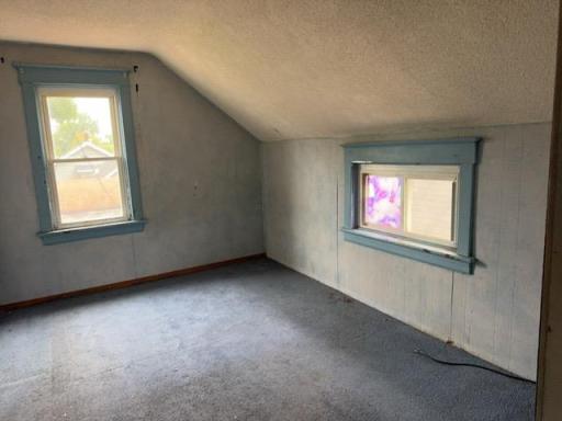 2604 5th Avenue W, Hibbing, MN 55746