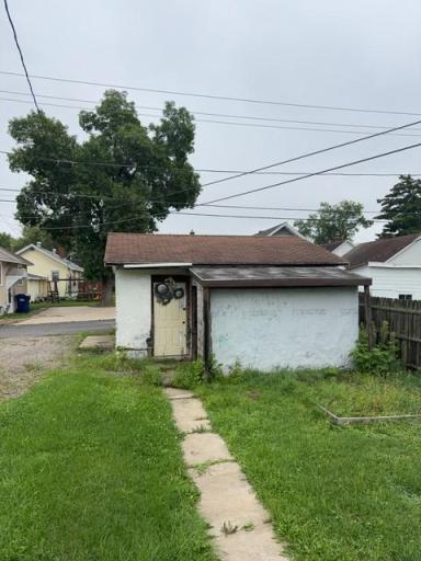2604 5th Avenue W, Hibbing, MN 55746