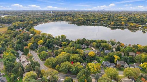 So close to Snail Lake and all its amenities