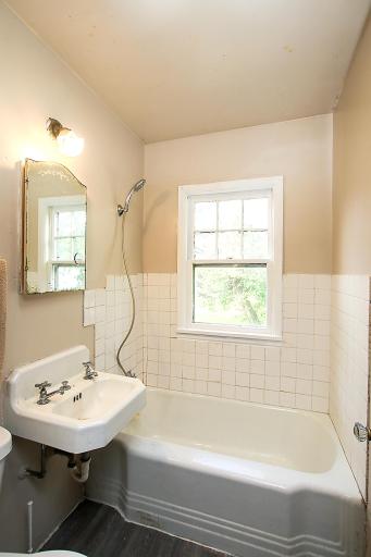 826 Bradley Avenue, Gibbon, MN 55335