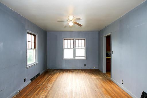 826 Bradley Avenue, Gibbon, MN 55335