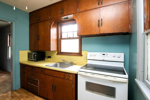 826 Bradley Avenue, Gibbon, MN 55335
