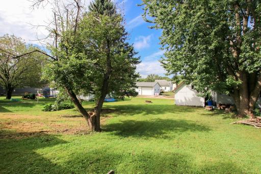 826 Bradley Avenue, Gibbon, MN 55335