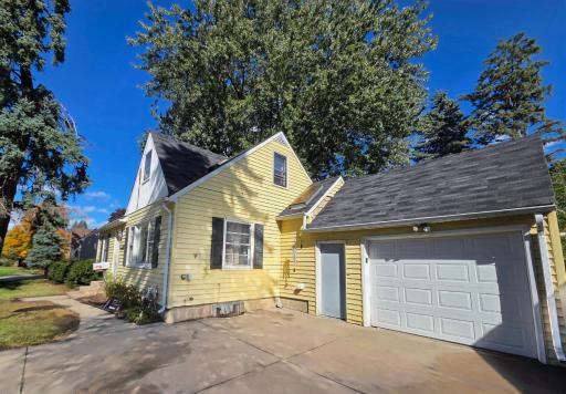 415 Adams Avenue, Edina, MN 55343
