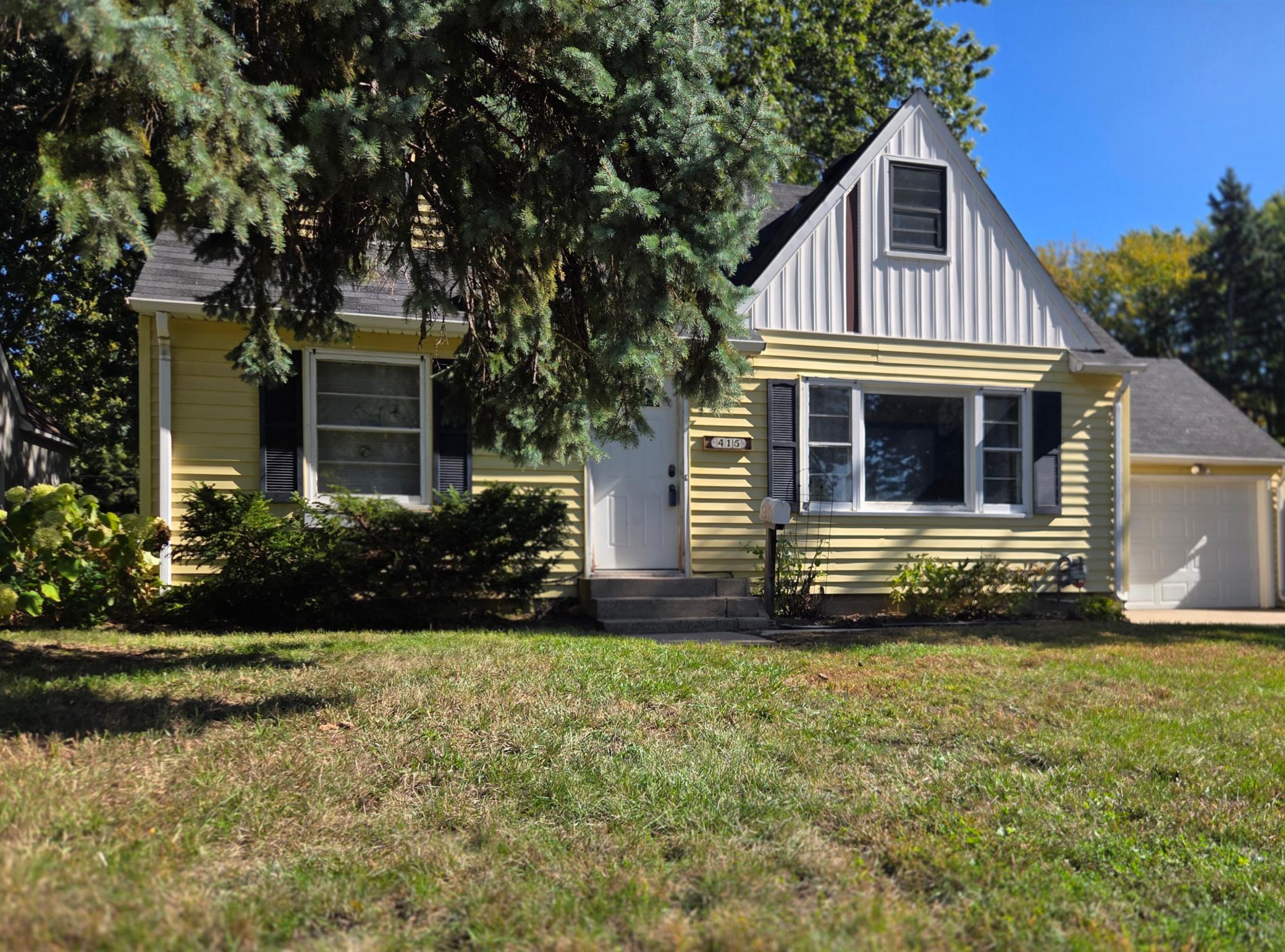 415 Adams