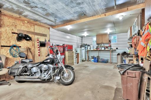 Heated/ Cooled 2nd Stall on Pole Building